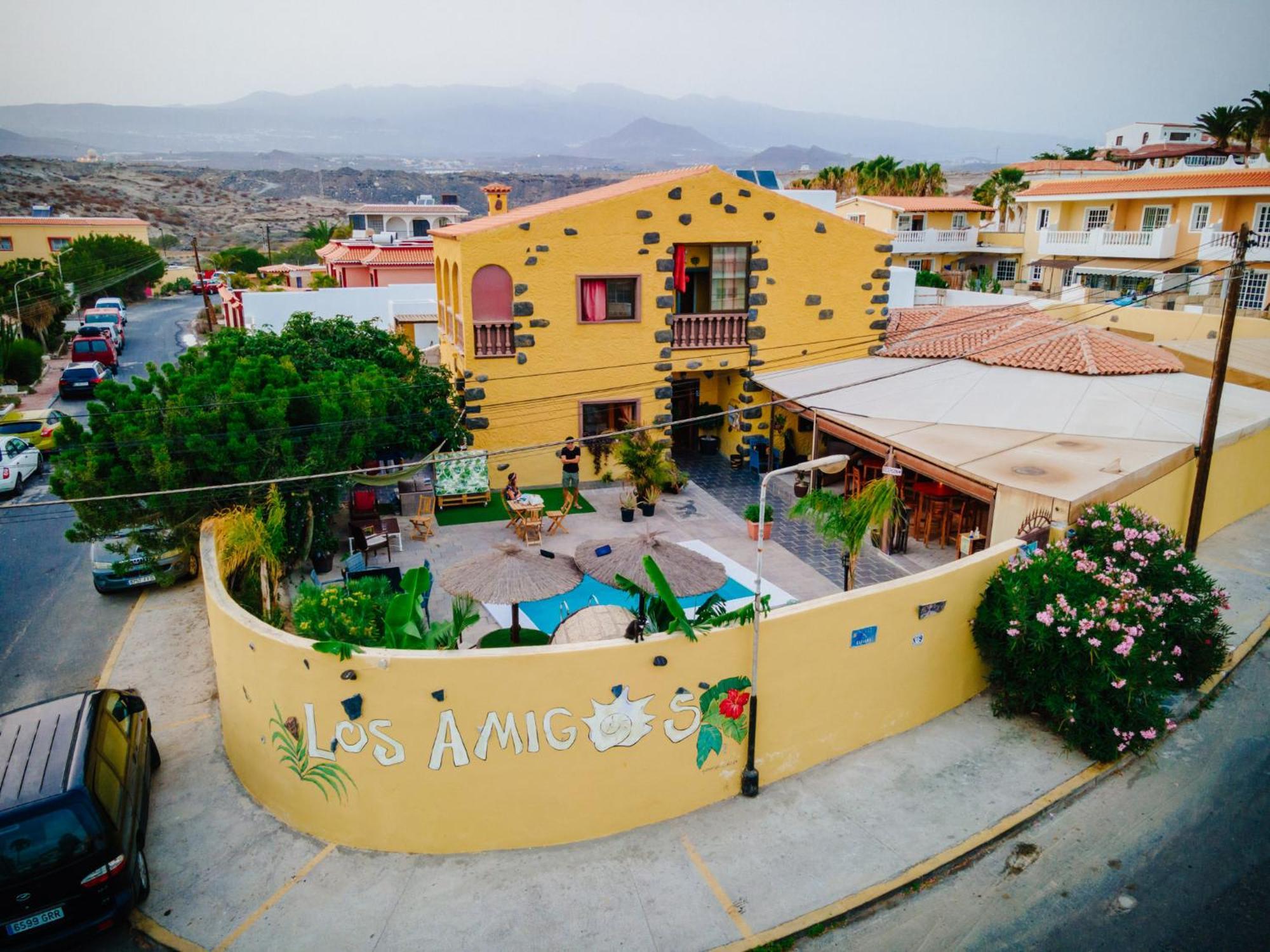 Hostel Los Amigos By Youroom Ла-Марета Экстерьер фото